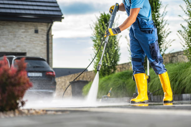 Post-Construction Pressure Washing in Sullivan, IN